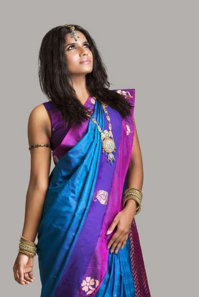 Traditional Half Sleeved Blouse Saree Look