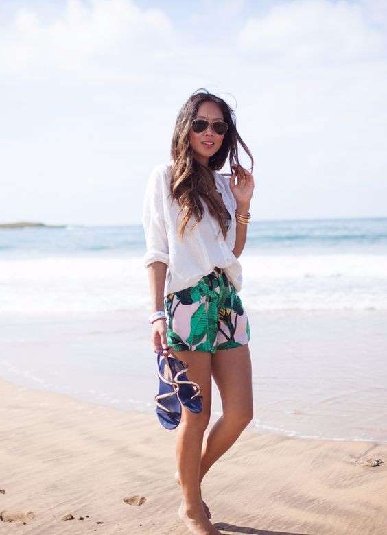 Show Off Bright Tropical Prints