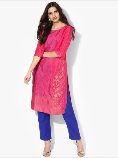 LIVA_Navratri_Wear_Pompous_in_Pink