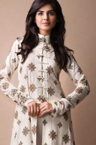 LIVA-High-Collared-Kurtis