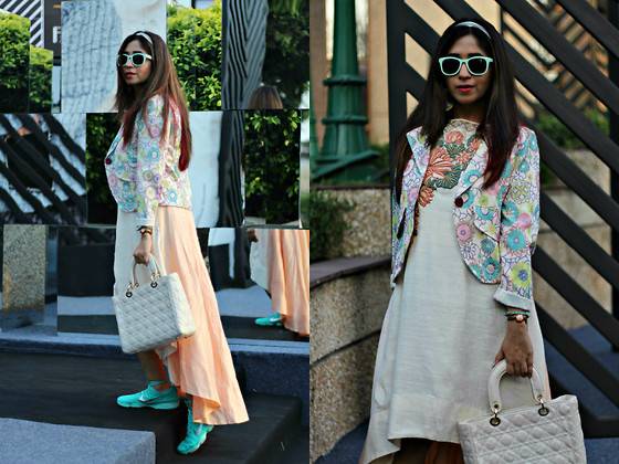 Designer-Kurtas-Just-As-A-Dress