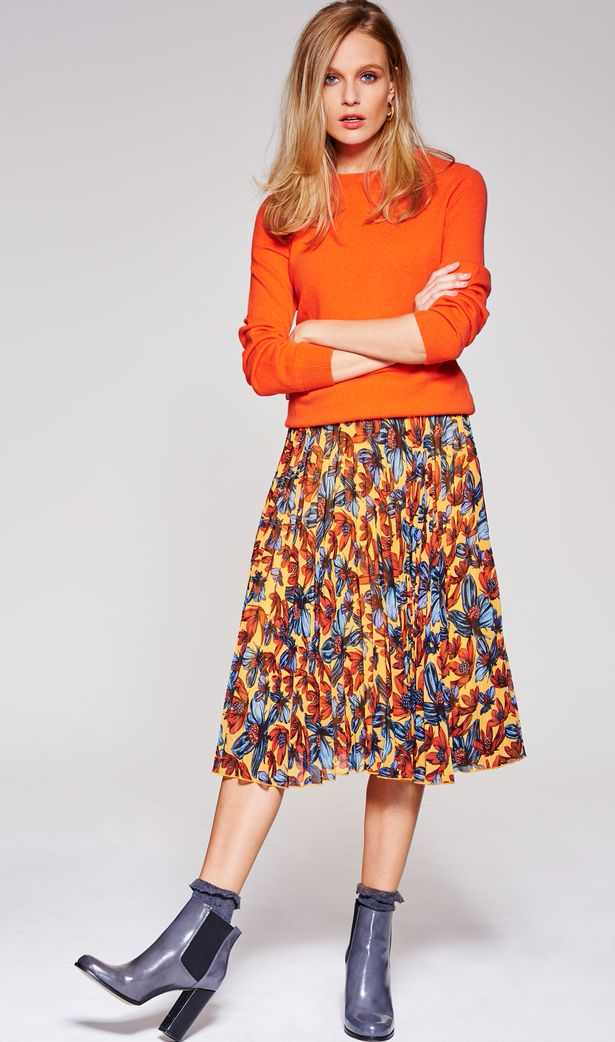 LIVA-Fashion-Splash-of-Orange-Go-Print-Mixing