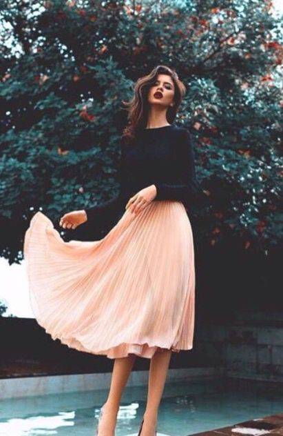 LIVA-Sweater-Style-Trends-Pair-With-Pleated-Skirts