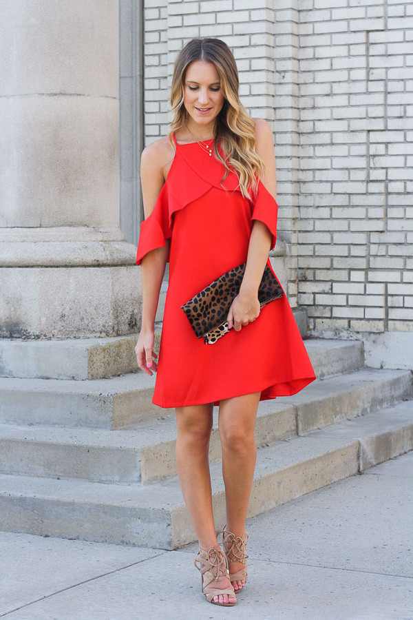 LIVA-Fashion-Ravishing-In-Red