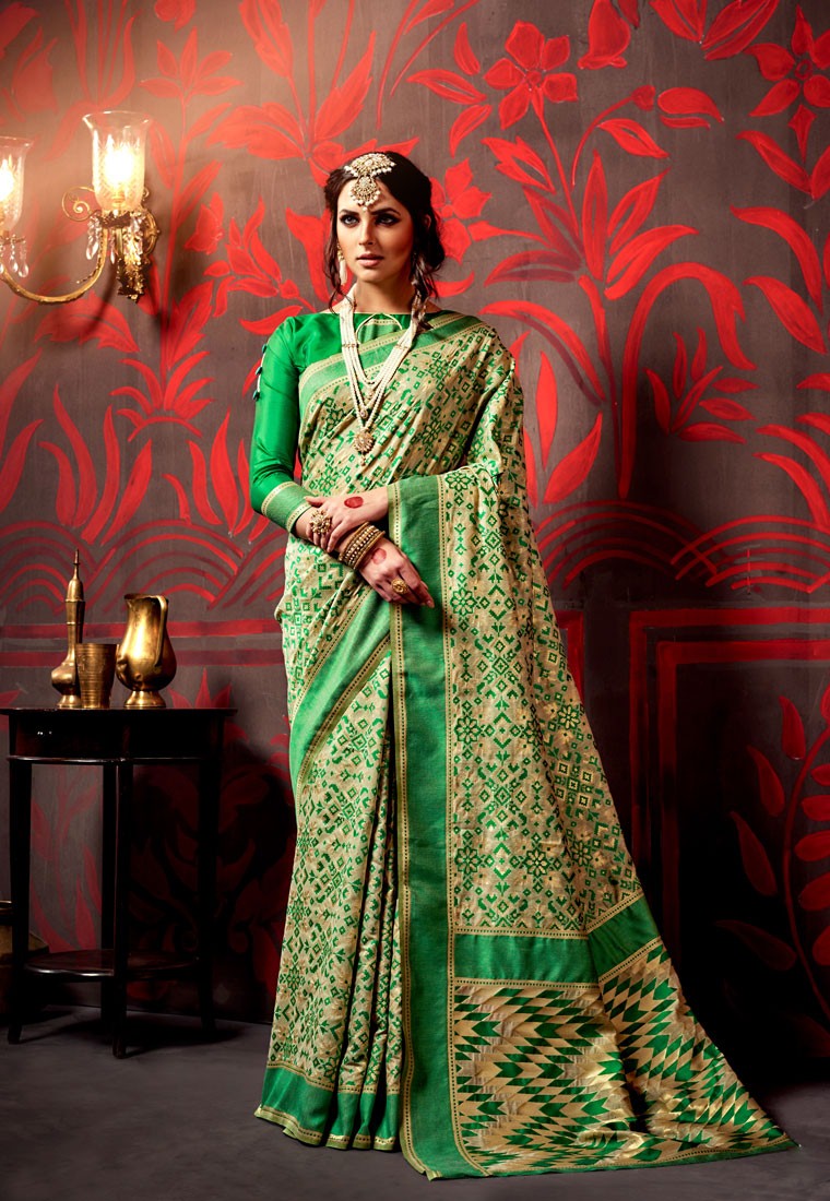 LIVA-Sarees-Fashion-Styles-Silk